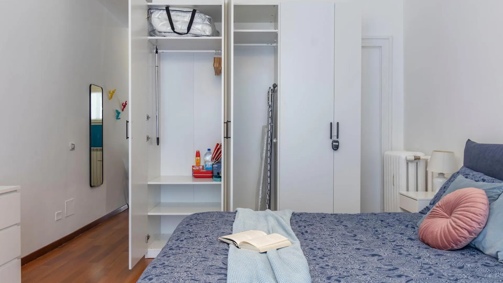Stradivarius House - Carozzi Apartments Milan Italy