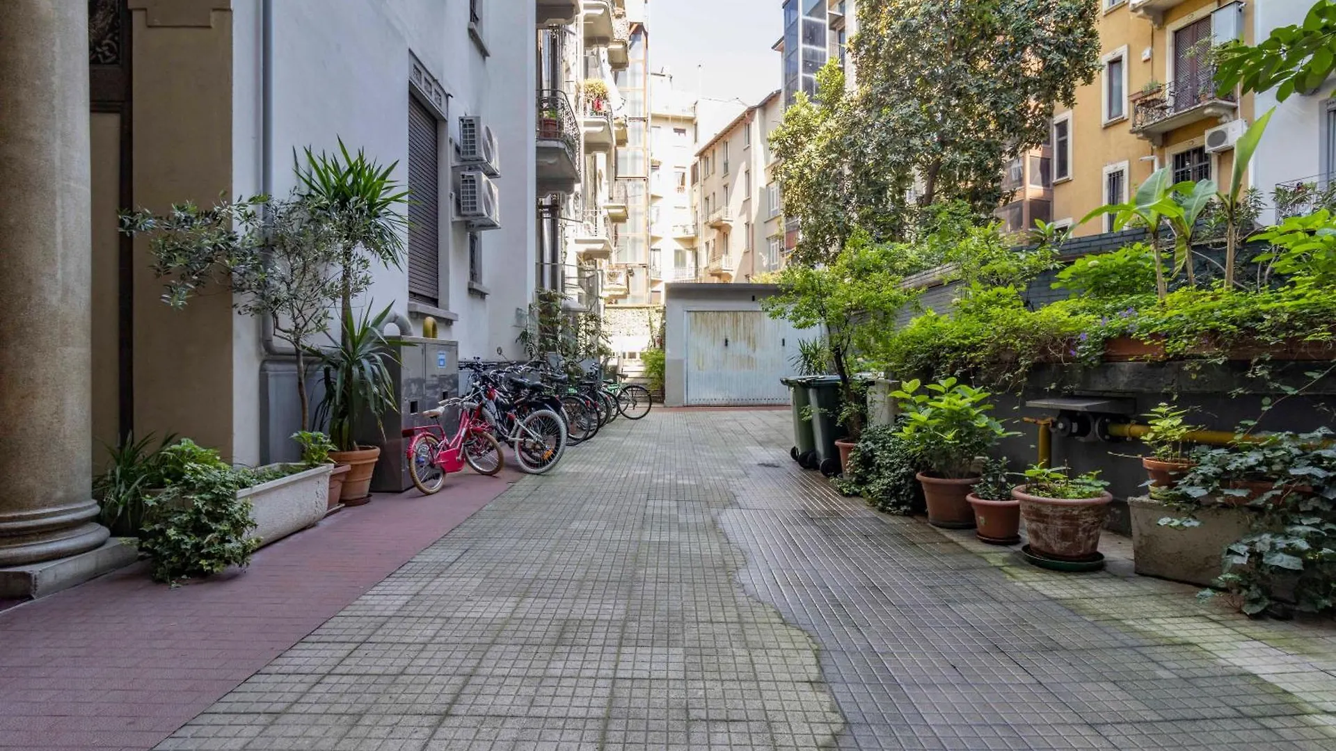 Stradivarius House - Carozzi Apartments Milan